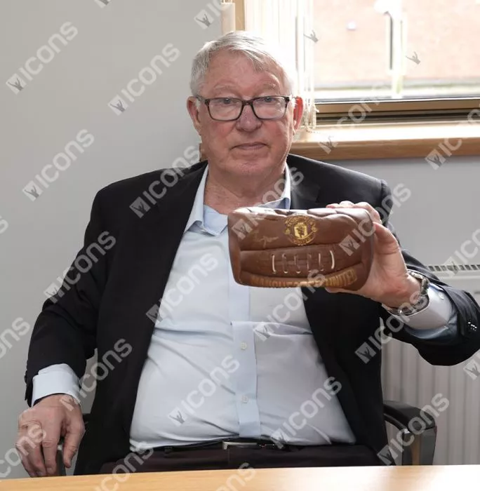 Icons Sir Alex Ferguson Signed Manchester United Heritage Football In Acrylic Case