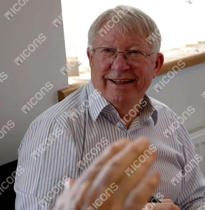 Icons Sir Alex Ferguson Signed Manchester United Photo: 2008 UEFA Champions League Winner