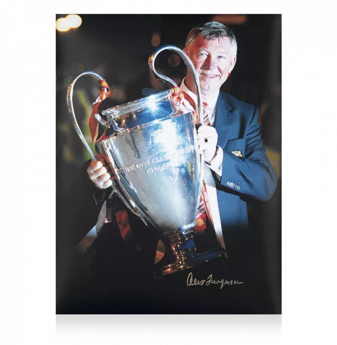icons Sir Alex Ferguson Signed Manchester United Photo: 2008 UEFA Champions League Winner