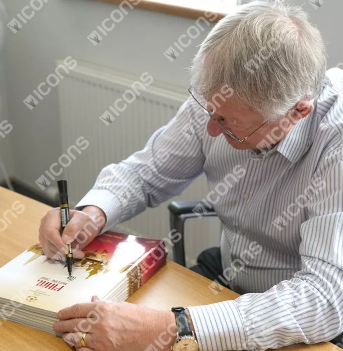 Icons Sir Alex Ferguson Signed Manchester United Programme: UCL 2008 Final