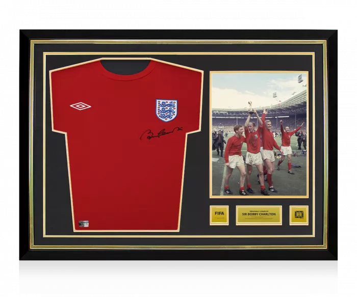 Icons Sir Bobby Charlton Official 1966 FIFA World Cup™ Front Signed And Hero Framed England T-Shirt
