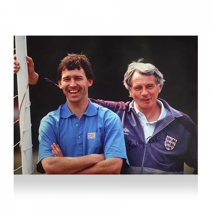 Icons Sir Bobby Robson Signed England Photo: National Treasure