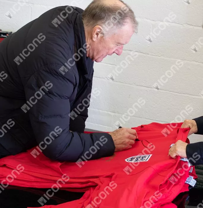 Icons Sir Geoff Hurst Official 1966 FIFA World Cup™ Front Signed And Hero Framed 1966 England Home Shirt