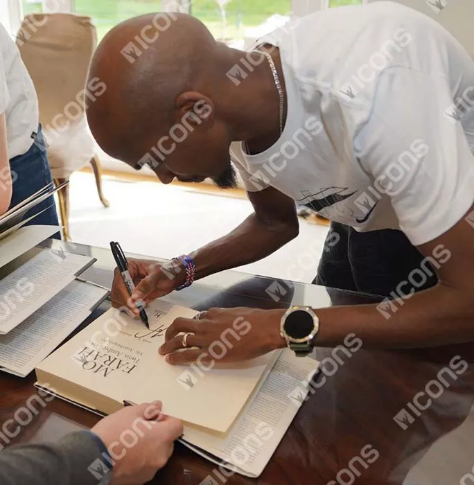 Icons Sir Mo Farah Signed Book: Twin Ambitions – My Autobiography