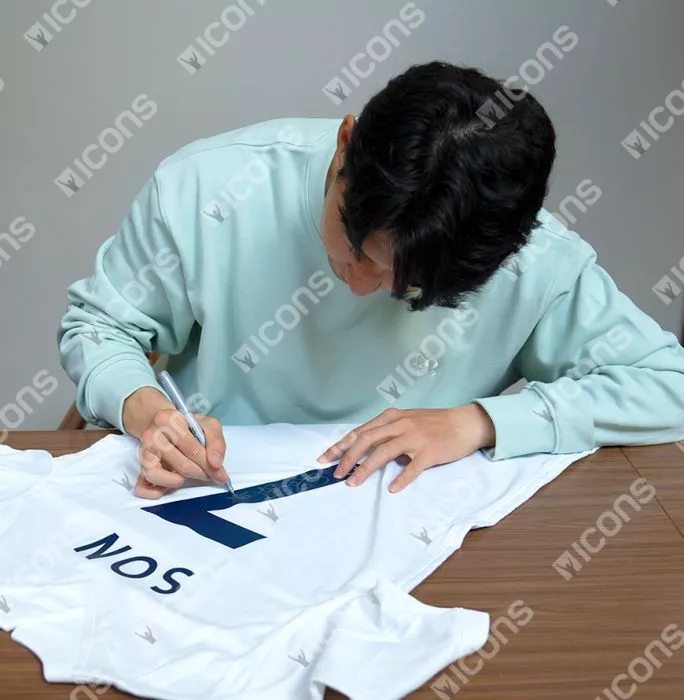 Icons Son Heung-min Back Signed Tottenham Hotspur 2021-22 Home Shirt