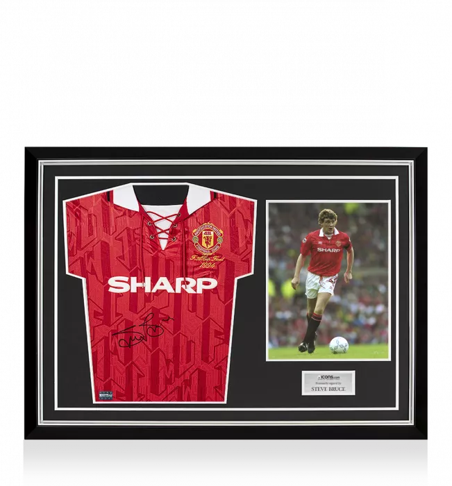 icons Steve Bruce Front Signed Manchester United Home Shirt: 1994 FA Cup Final Special Edition Home Shirt In Hero Frame: Option 1