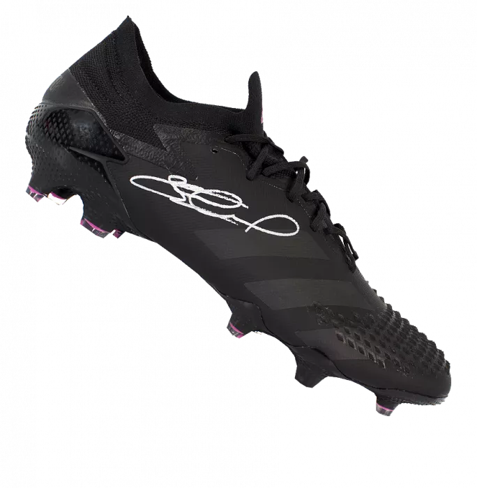 icons Steven Gerrard Signed Black Adidas Predator Boot