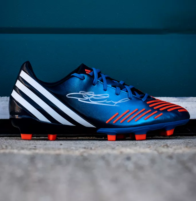 Icons Steven Gerrard Signed Blue And Black Adidas Predator TRX Boot