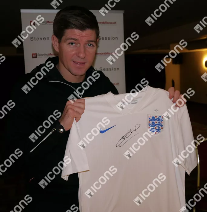 Icons Steven Gerrard Signed England 2014-15 Home Shirt In Classic Frame