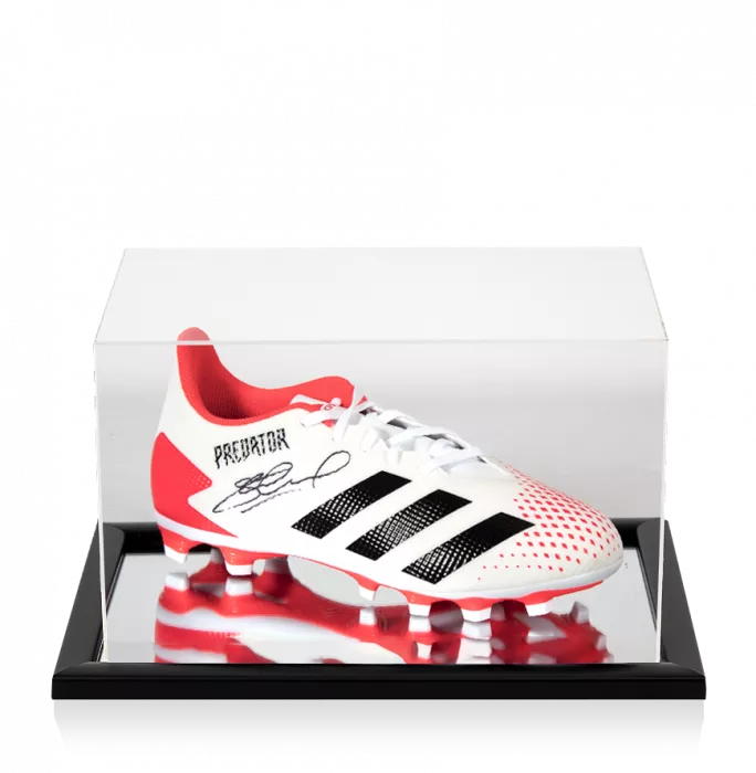 icons Steven Gerrard Signed White and Red Adidas Predator Boot In Acrylic Case