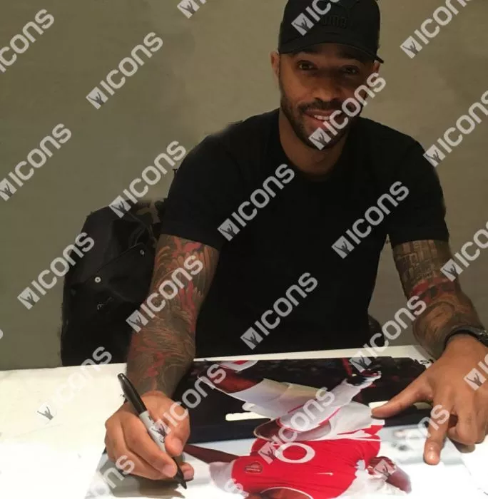 Icons Theirry Henry Signed Arsenal Photo: Highbury Hero