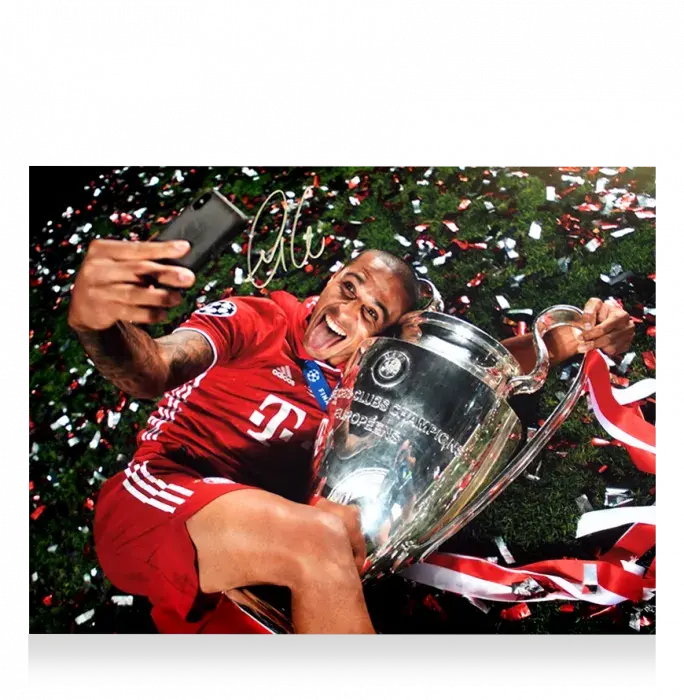 Icons Thiago Alcantara Signed FC Bayern Munich Photo In Premium Photo Frame: 2020 Champions League Winner