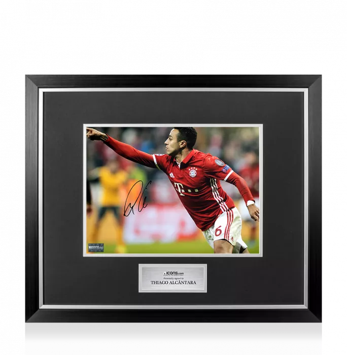 Icons Thiago Alcantara Signed FC Bayern Munich Photo In Premium Photo Frame: UEFA Champions League Star