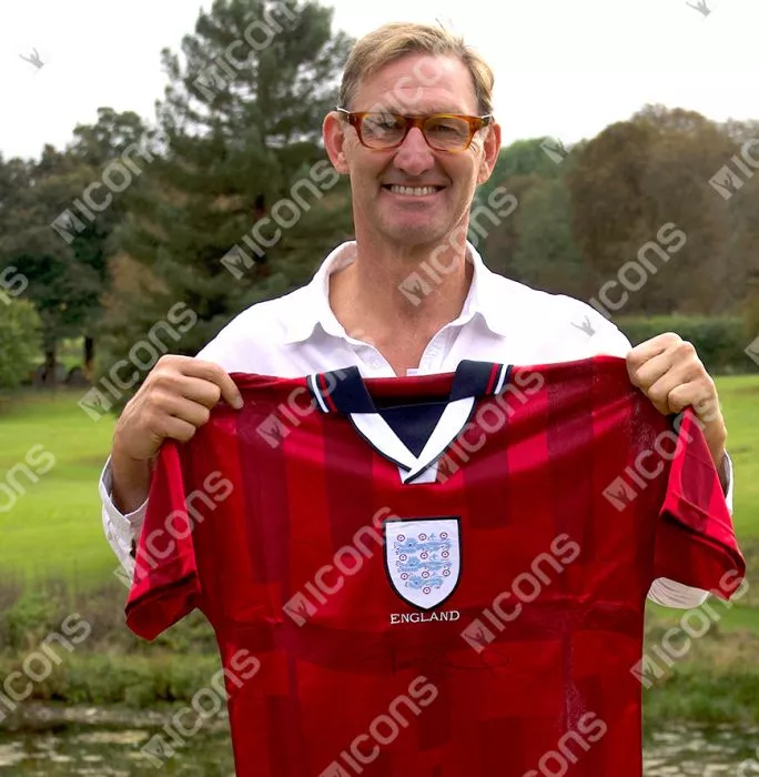 Icons Tony Adams Official 1998 FIFA World Cup™ Front Signed And Framed England 1998 Away Shirt