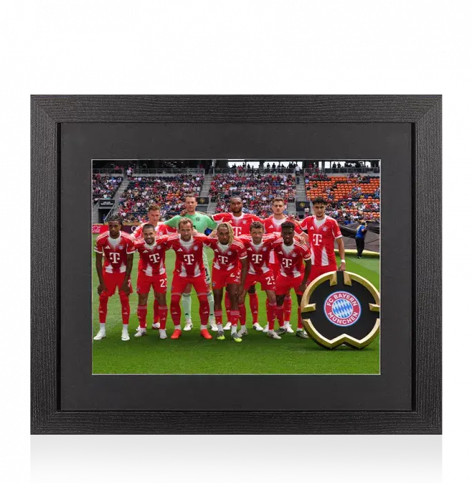 Icons UNSIGNED FC Bayern Munich Photo In Black Wooden Frame: 2025 FIFA Club World Cup Squad