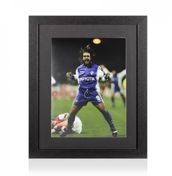 icons UNSIGNED Gabriel Batistuta Photo In Black Wooden Frame: Fiorentina Legend