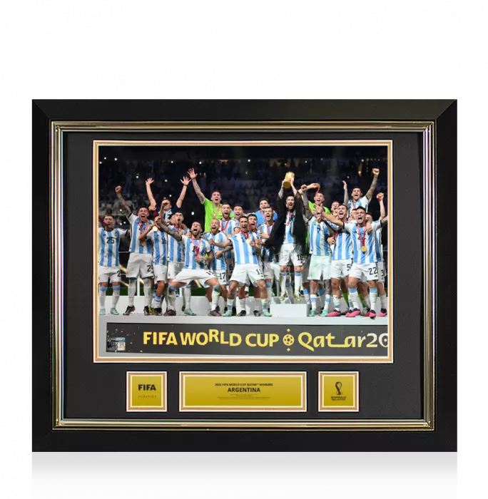 icons UNSIGNED Official 2022 FIFA World Cup™ Framed Argentina Photo: 2022 Winners