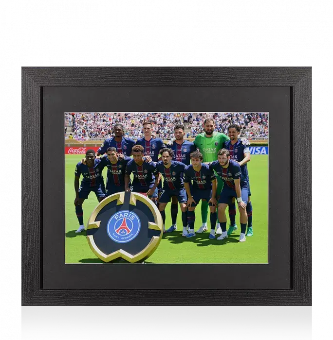 Icons UNSIGNED Paris Saint-Germain Photo In Black Wooden Frame: 2025 FIFA Club World Cup Squad