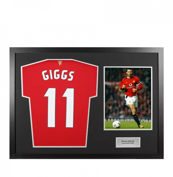icons UNSIGNED Ryan Giggs Manchester United Shirt In Tribute Frame