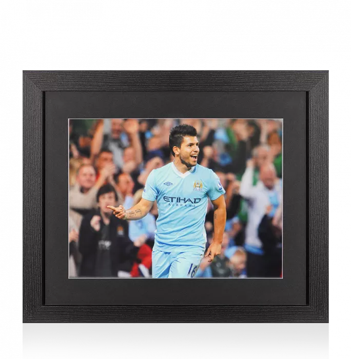 icons UNSIGNED Sergio Aguero Photo In Black Wooden Frame: Manchester City 2011-12 Celebration