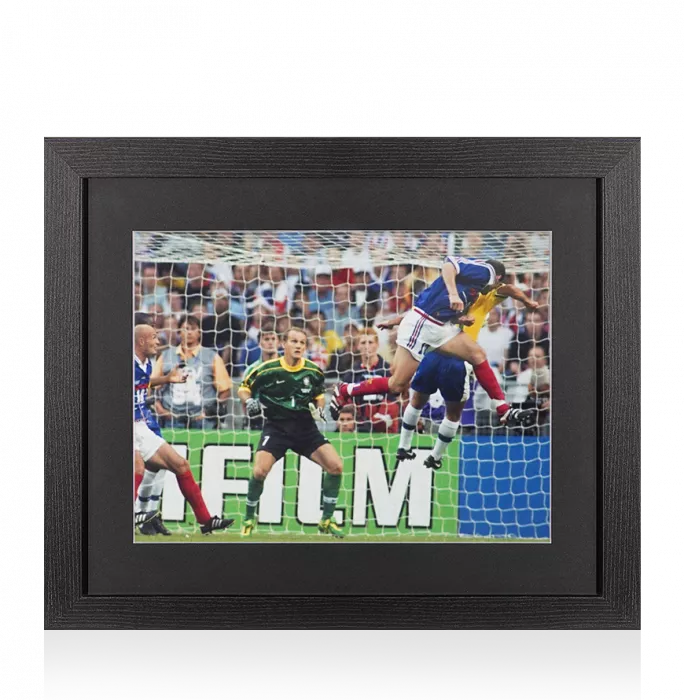 icons UNSIGNED Zinedine Zidane Photo In Black Wooden Frame: In Action for France vs Brazil