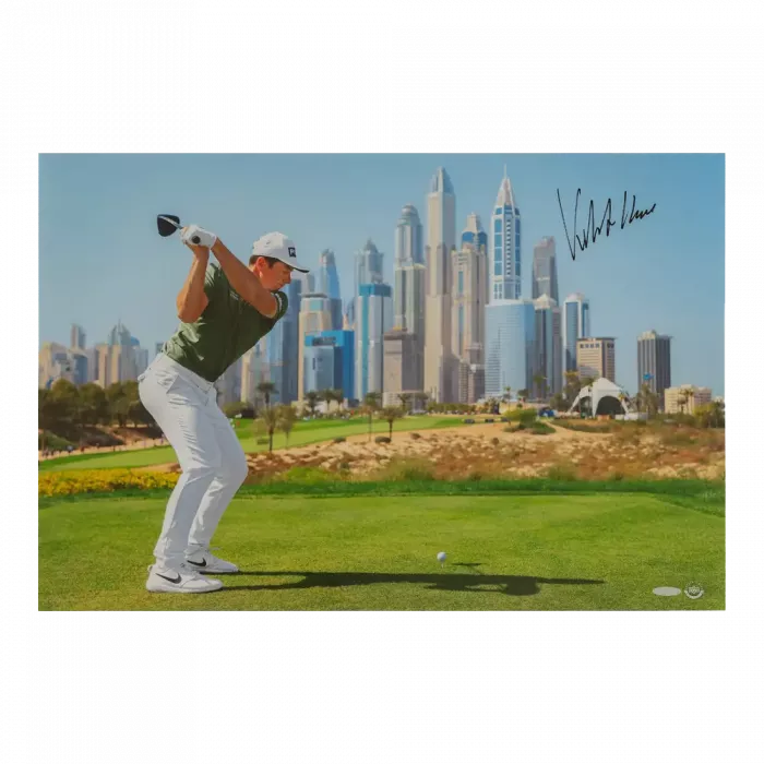 icons Viktor Hovland Signed Photo: “Dubai City Skyline”