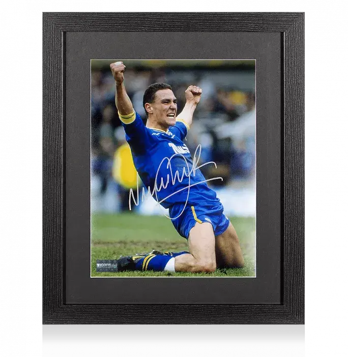 Icons Vinnie Jones Signed Wimbledon Photo In Black Wooden Frame: Dons Legend