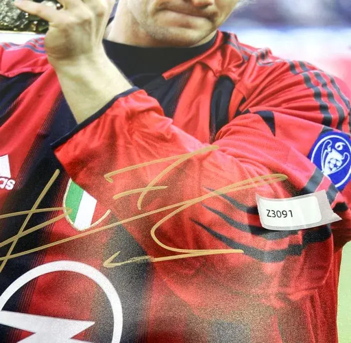 Icons WAREHOUSE SECONDS Andriy Shevchenko Signed AC Milan Photo: 2004 Ballon D'Or Winner - Grade C