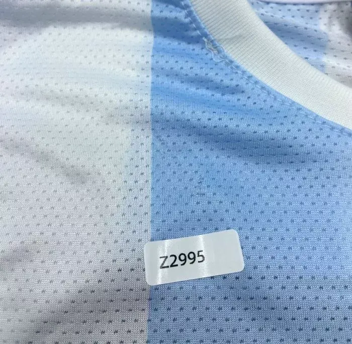 Icons WAREHOUSE SECONDS Diego Maradona Front Signed Retro Le Coq Sportif Argentina Home Shirt - Grade B