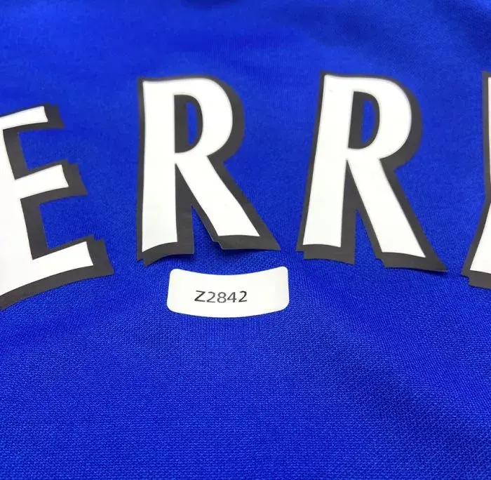 Icons WAREHOUSE SECONDS John Terry Chelsea FC Back Signed 1999-01 Home Shirt - Grade B
