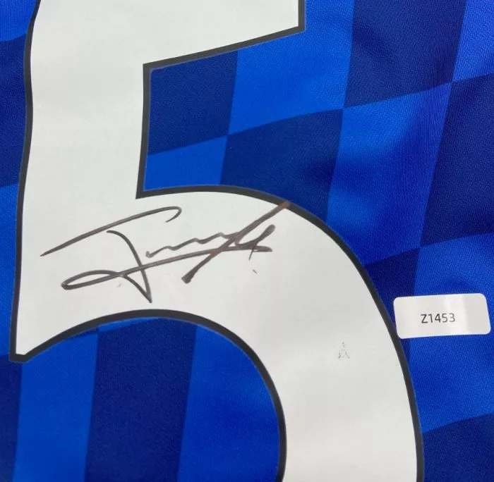 Icons WAREHOUSE SECONDS Jorginho Back Signed Chelsea 2021-22 Home Shirt - Grade B