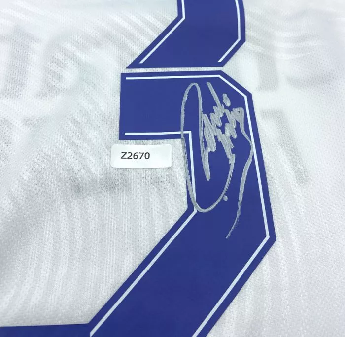 Icons WAREHOUSE SECONDS Roberto Carlos Back Signed Real Madrid 2021-22 Home Shirt - Grade C