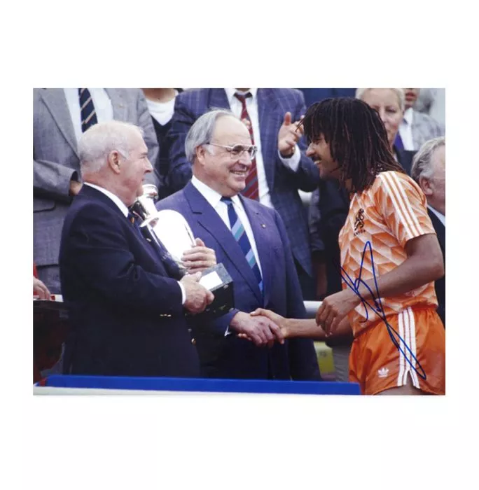 Icons WAREHOUSE SECONDS Ruud Gullit Signed Netherlands Photo: Receiving Trophy
