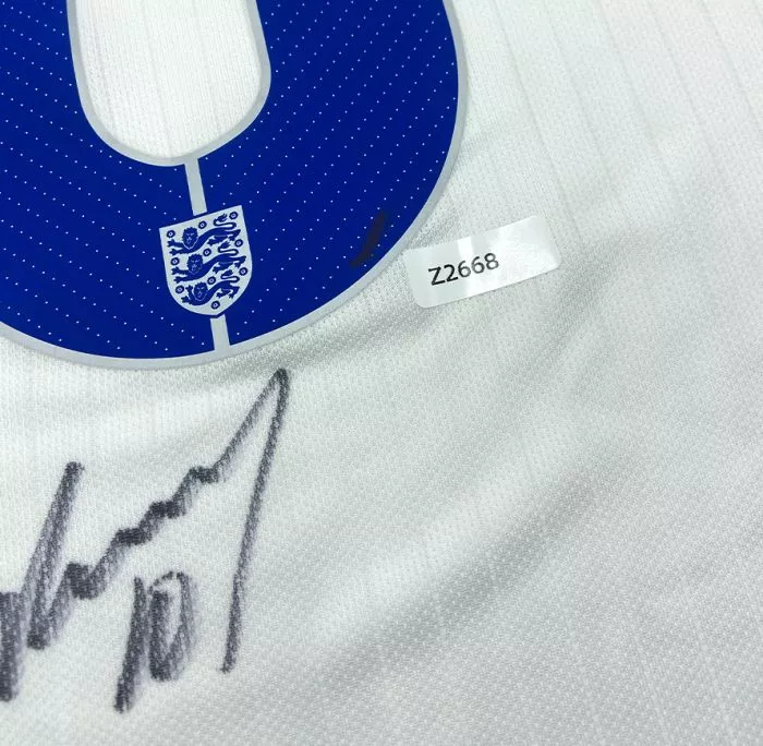 Icons WAREHOUSE SECONDS Wayne Rooney Back Signed England 2014-15 Home Shirt - Grade A