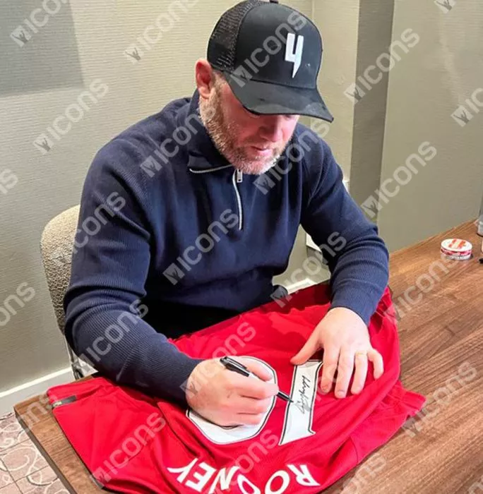 Icons Wayne Rooney Back Signed Manchester United 2019-20 Home Shirt In Hero Frame: Option 1