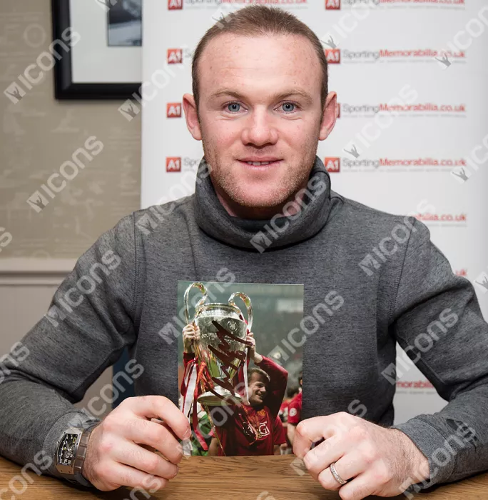 Icons Wayne Rooney Signed Mini Manchester United Photo: 2008 UEFA Champions League Winner