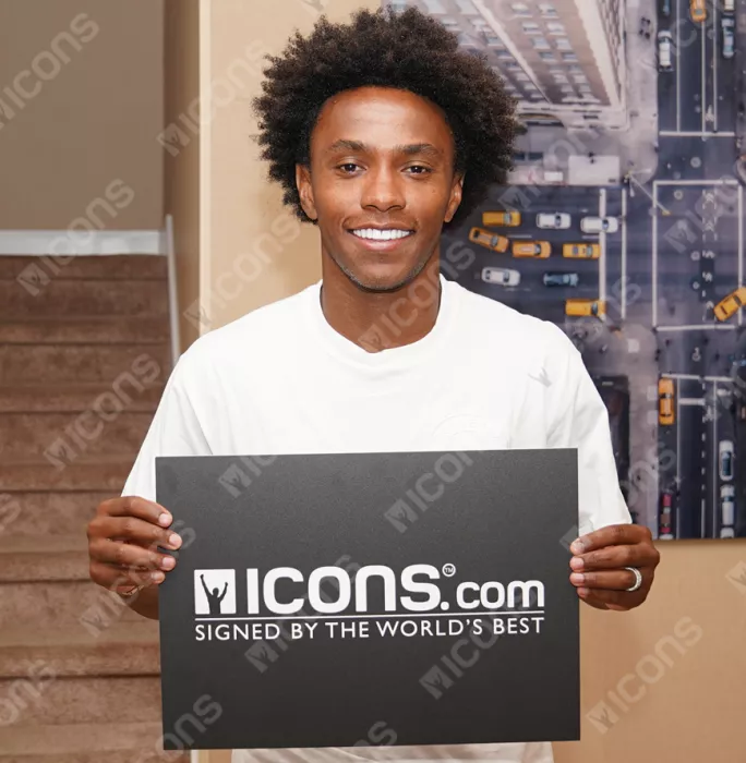 Icons Willian Signed Plaque And Photo Frame: Chelsea FC Legend