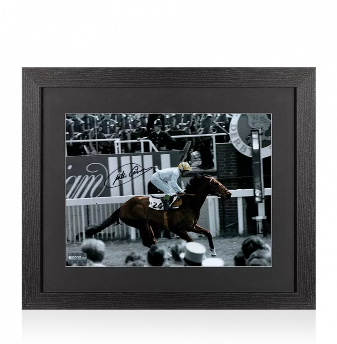 Icons Willie Carson Signed Photo - Horse Racing Legend In Black Wooden Frame