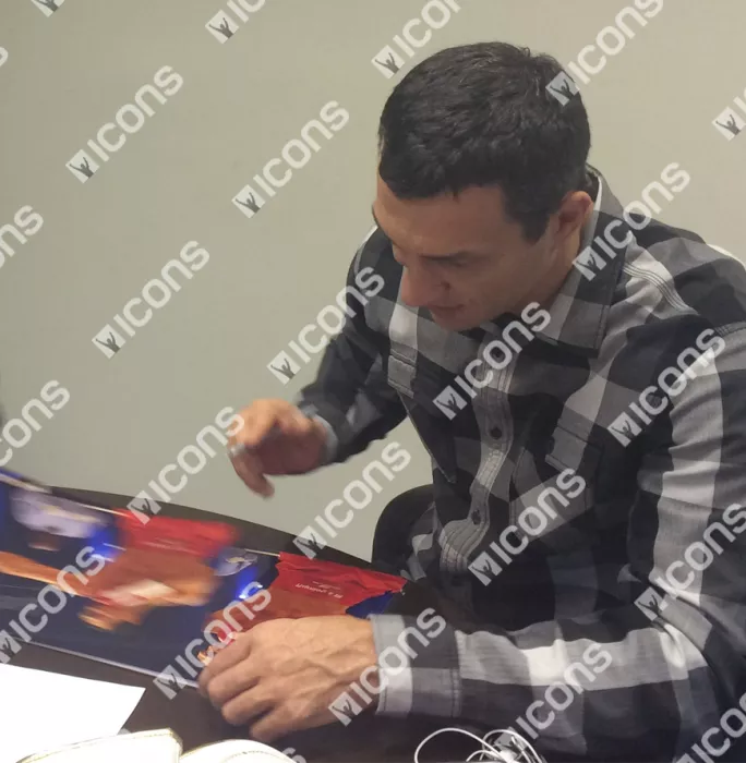 Icons Wladimir Klitschko Signed Photo In Black Wooden Frame: Victory Vs Ruslan Chagaev