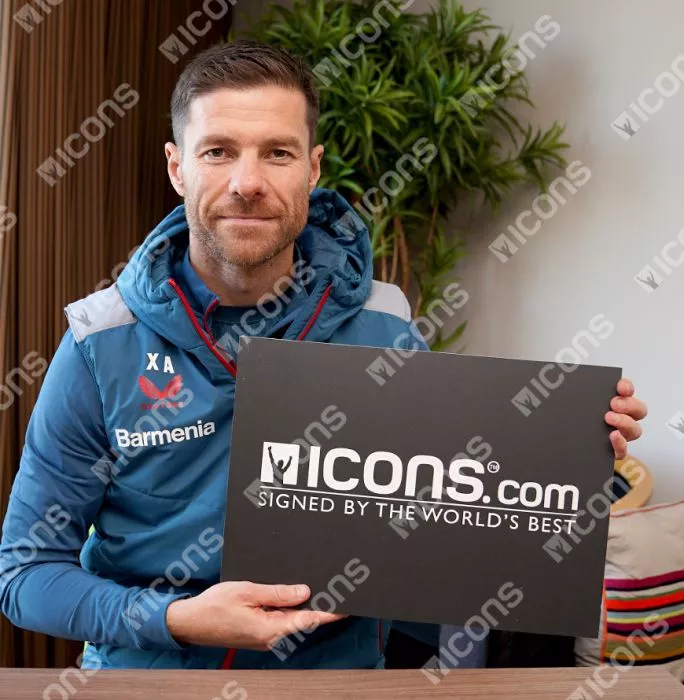 Icons Xabi Alonso Back Signed Liverpool FC 2005 Home Shirt In Deluxe Packaging