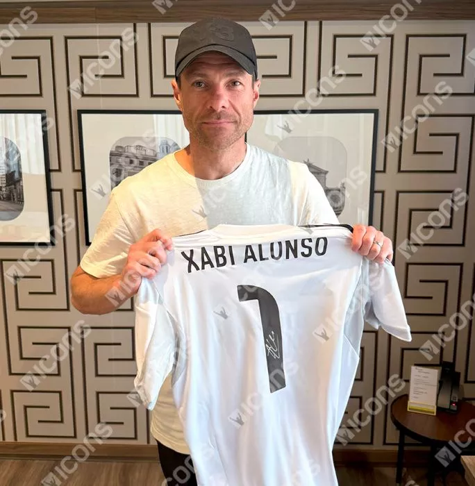 Icons Xabi Alonso Back Signed Real Madrid 2025-26 Home Shirt With Fan Style Number In Hero Frame: Option 1