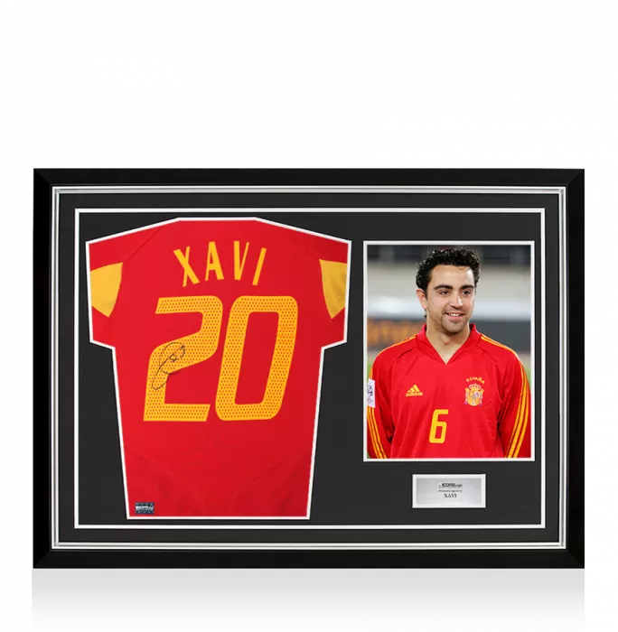 icons Xavi Back Signed Spain 2004-06 Home Shirt In Hero Frame: Option 1