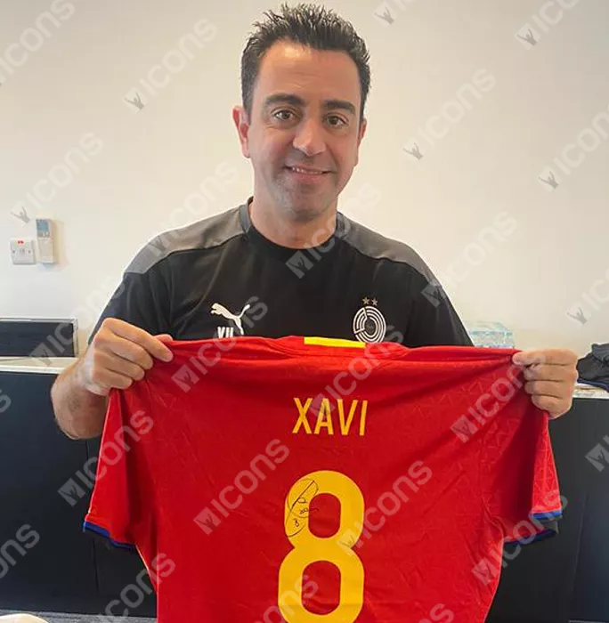 Icons Xavi Back Signed Spain 2016-17 Home Shirt In Hero Frame: Option 1