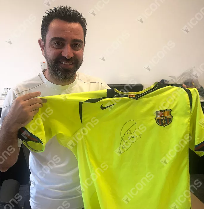 Icons Xavi Front Signed FC Barcelona 2005-06 Away Shirt In Classic Frame