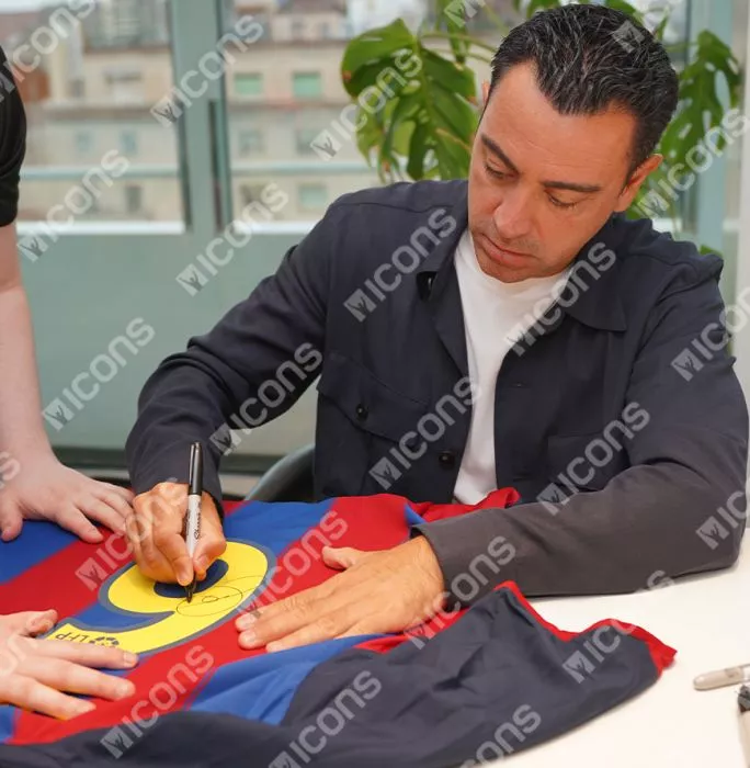 Icons Xavi Official FC Barcelona Back Signed And Framed 2003-04 Home Shirt