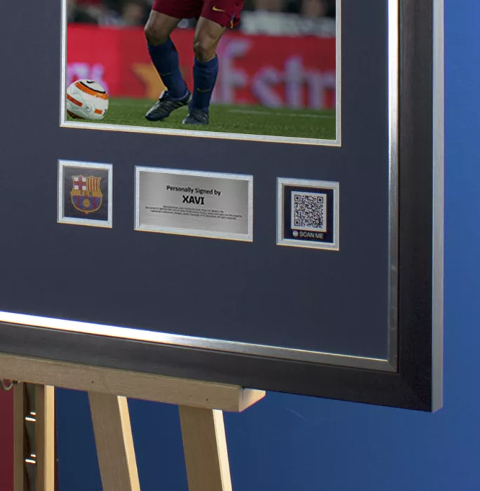 Icons Xavi Official FC Barcelona Back Signed And Framed 2005-06 Home Shirt Fan Style With Fan Style Number