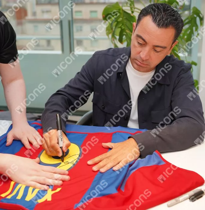 Icons Xavi Official FC Barcelona Back Signed And Framed 2002-03 Home Shirt
