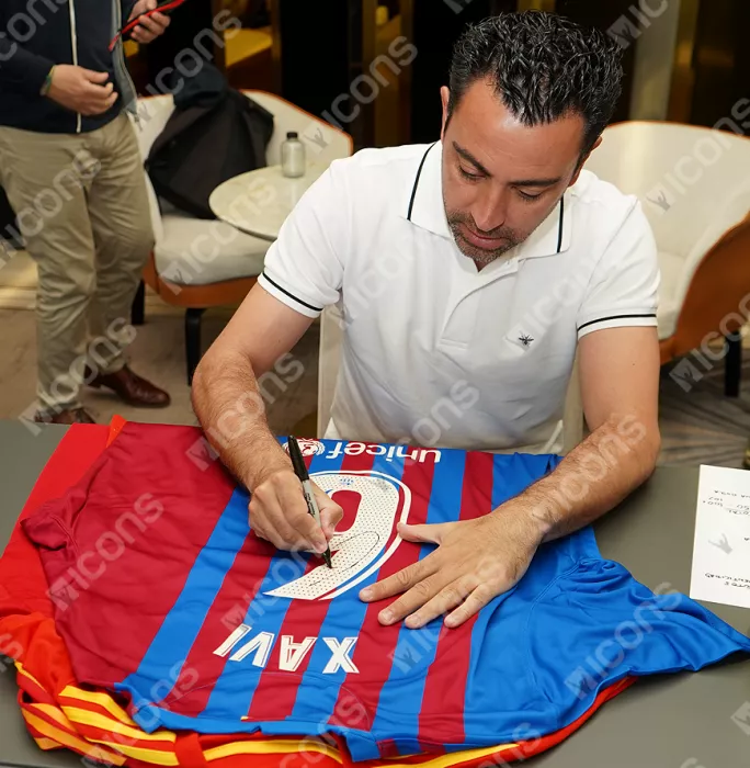 Icons Xavi Official UEFA Champions League Back Signed And Hero Framed FC Barcelona 2021-22 Home Shirt