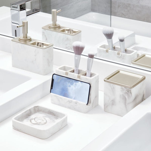 Idesign IDesign Dakota Vanity Center In White Marble And Matte Satin