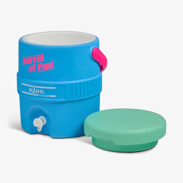 Igloo Retro Barrel Of Fun 2 Gallon Jug Carolina Blue